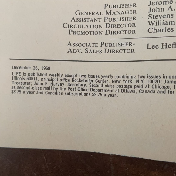 1969 Life Magazine issue - Picture 7 of 7